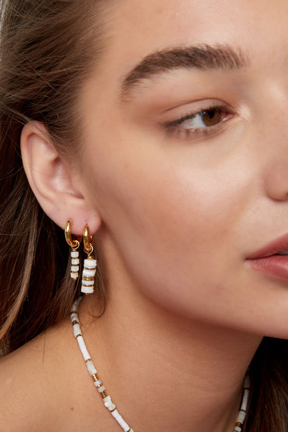 Damen Ohrringe Flache Perlen | Edelstahl | Goldfarbe