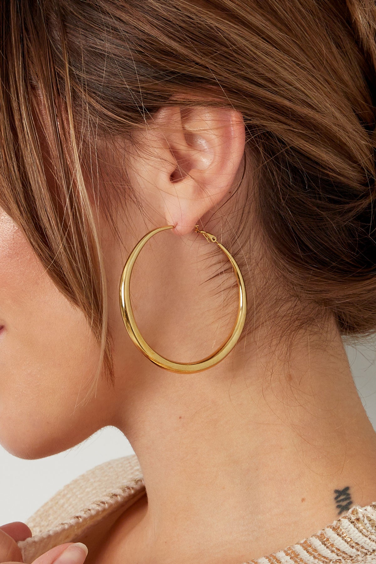 damen ohrringe fein geformt | edelstahl | goldfarbe