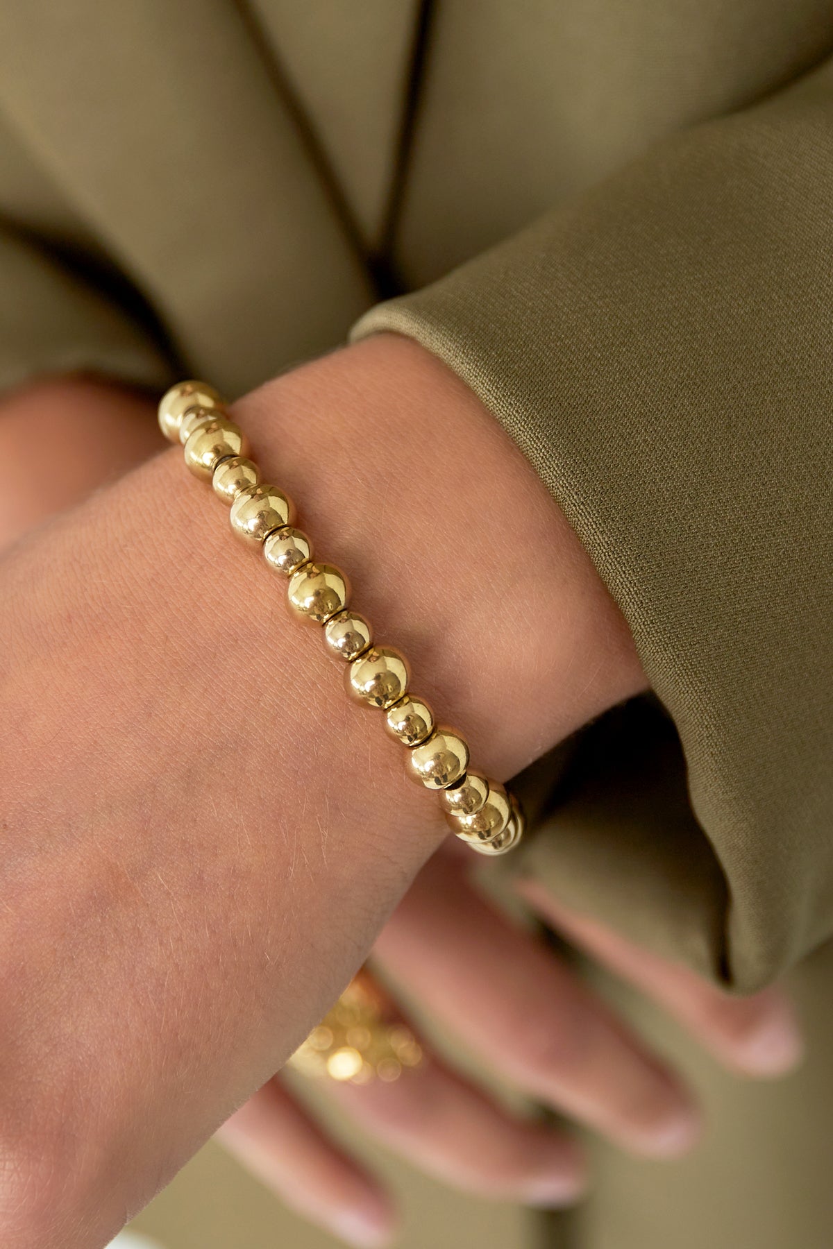 großes perlenarmband 