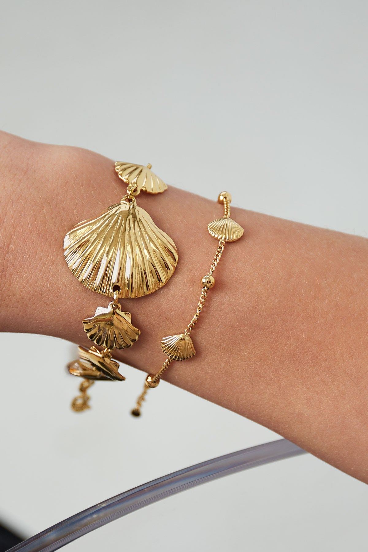 muschel-serenade-armband - goldfarben