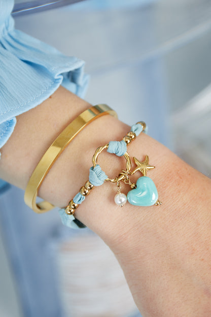 Blumenarmband