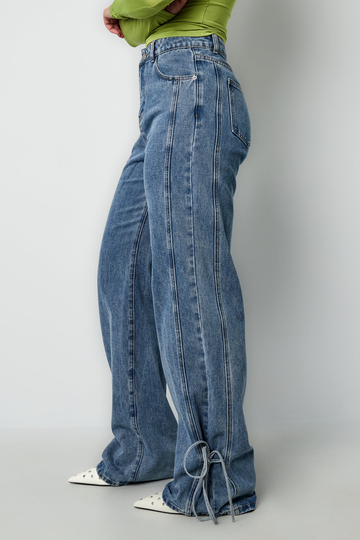 damen jeans knotendetail | baumwolle | mehrfarbig