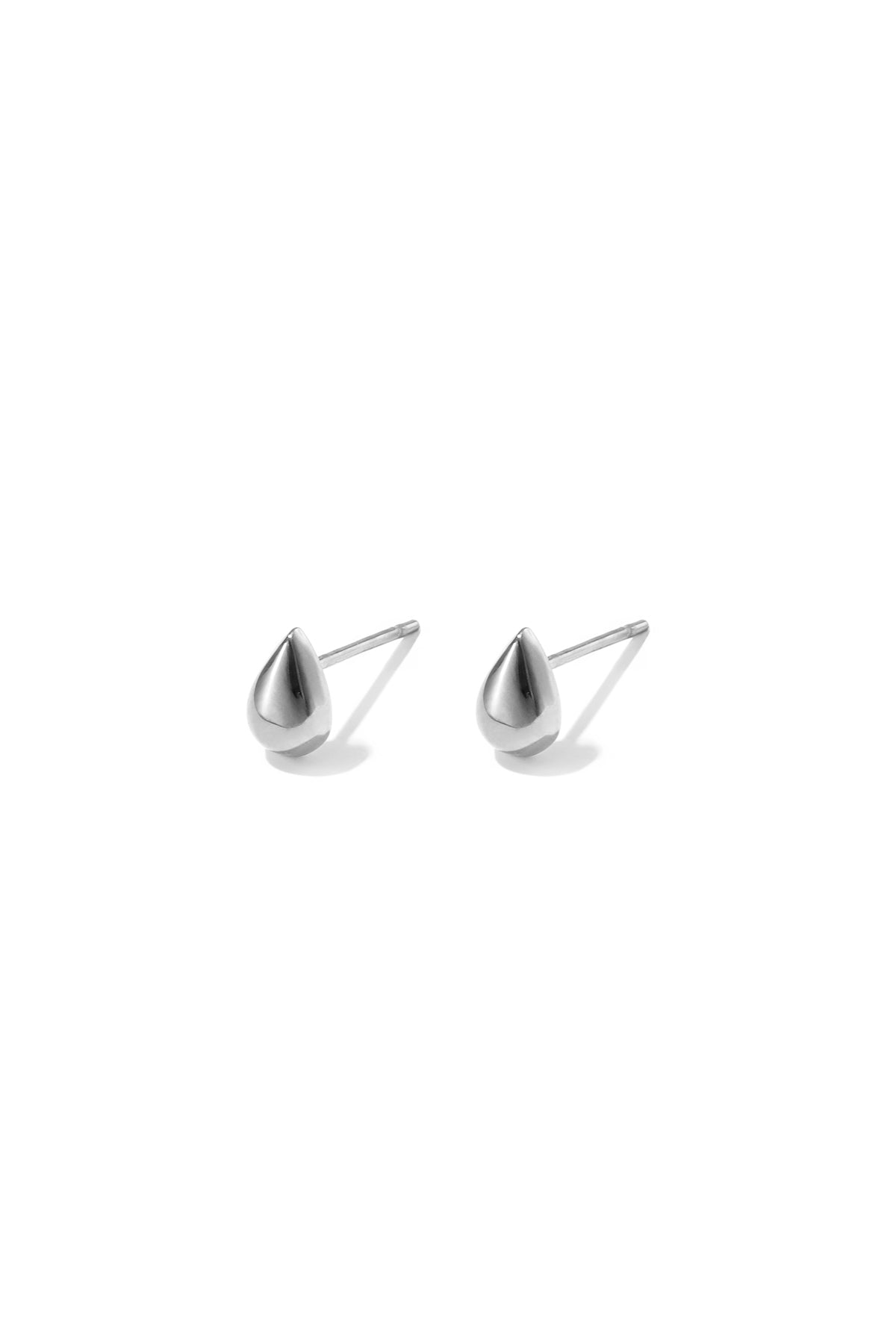 edelstahl-ohrstecker, tropfenform, schlicht, einfach für den alltag – damenschmuck