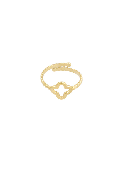Gedrehter Ring mit Kleeblatt