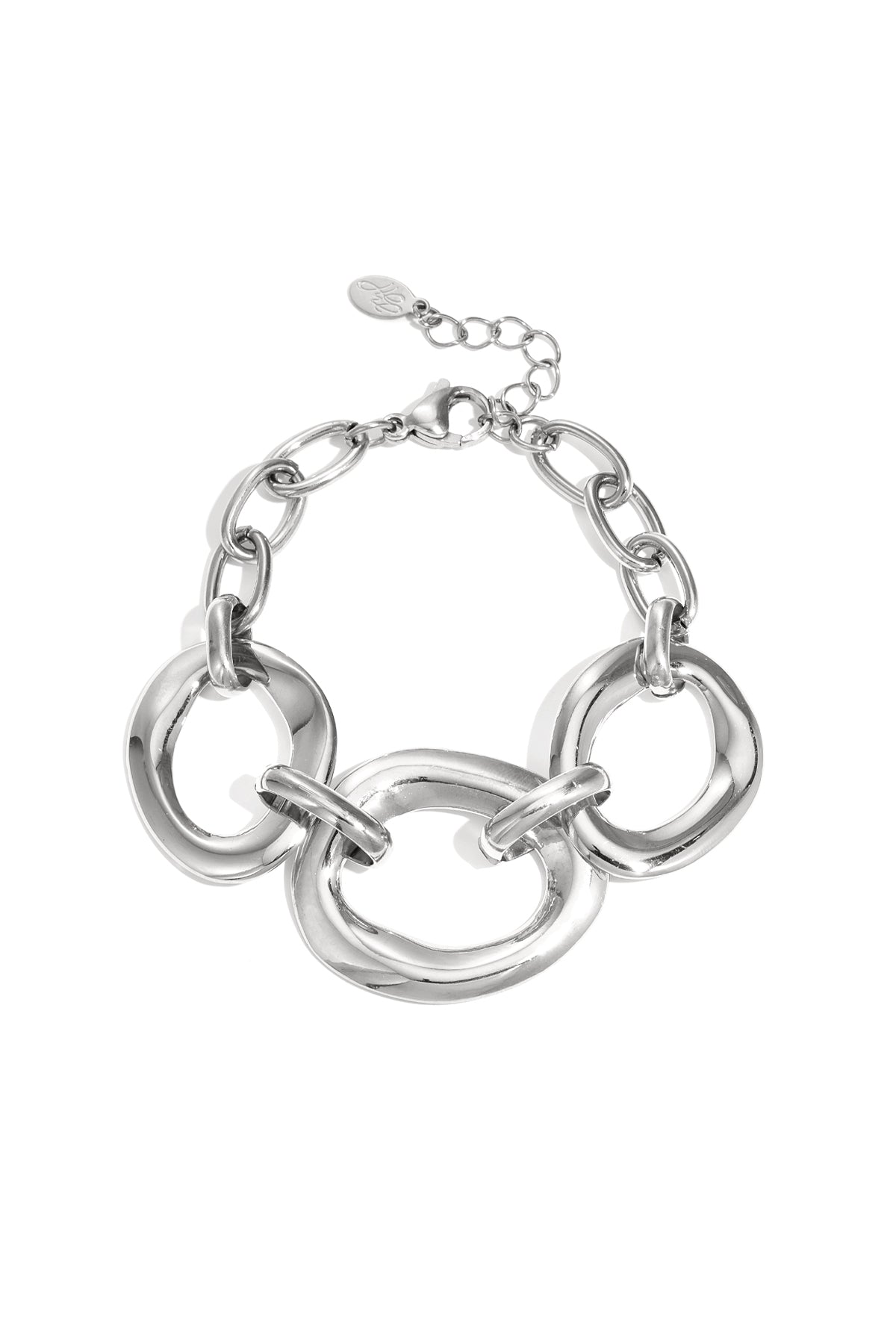armband mit runden statement-ohrringen