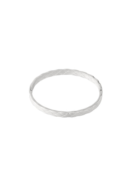 Diamantförmiger Armreif