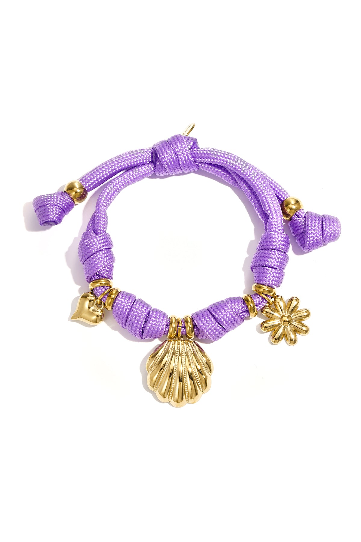 Seilarmband mit Knoten und verschiedenen Anhängern
