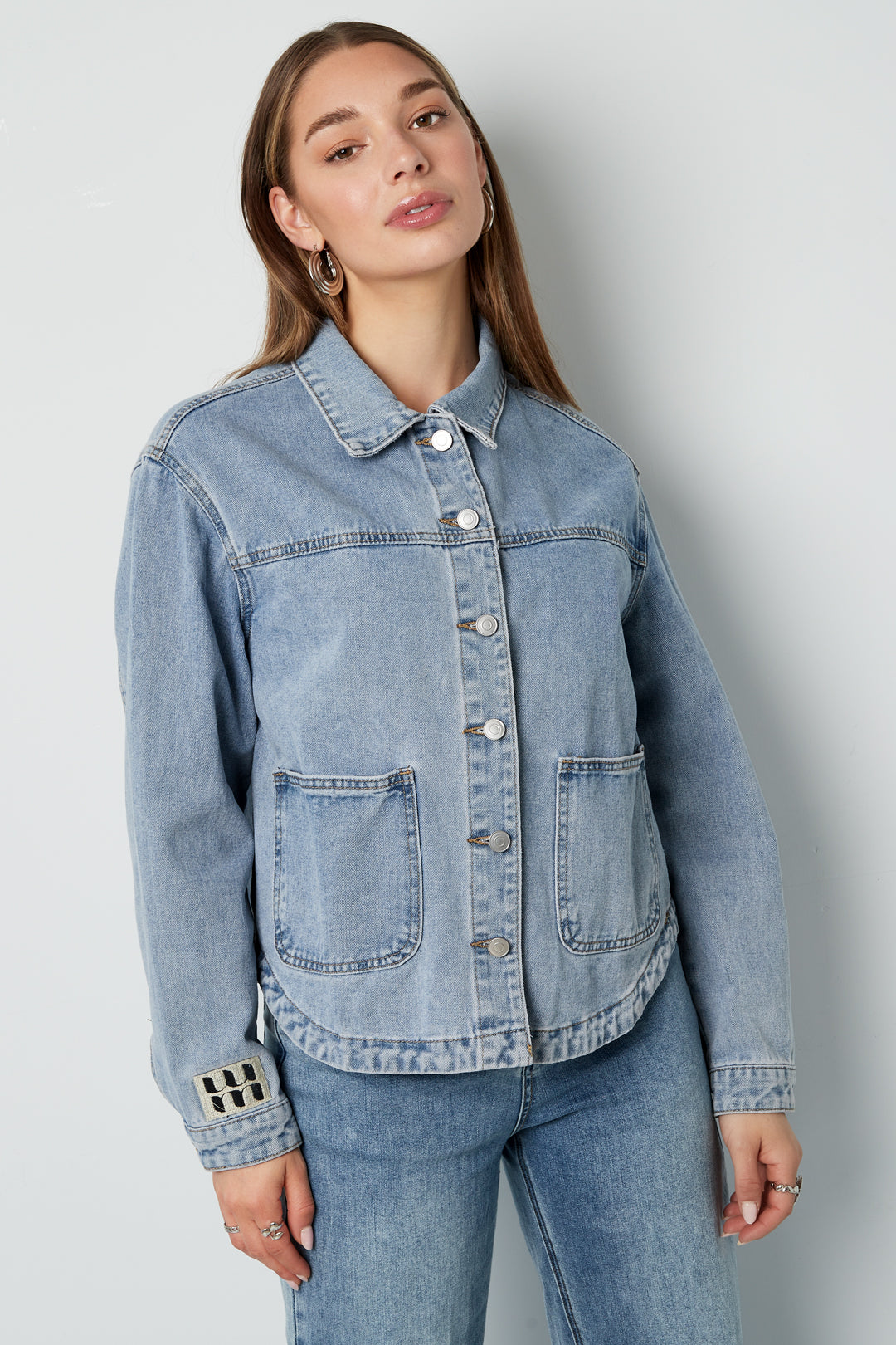 Damen Jeansjacke Patch Detail | Denim | Blau