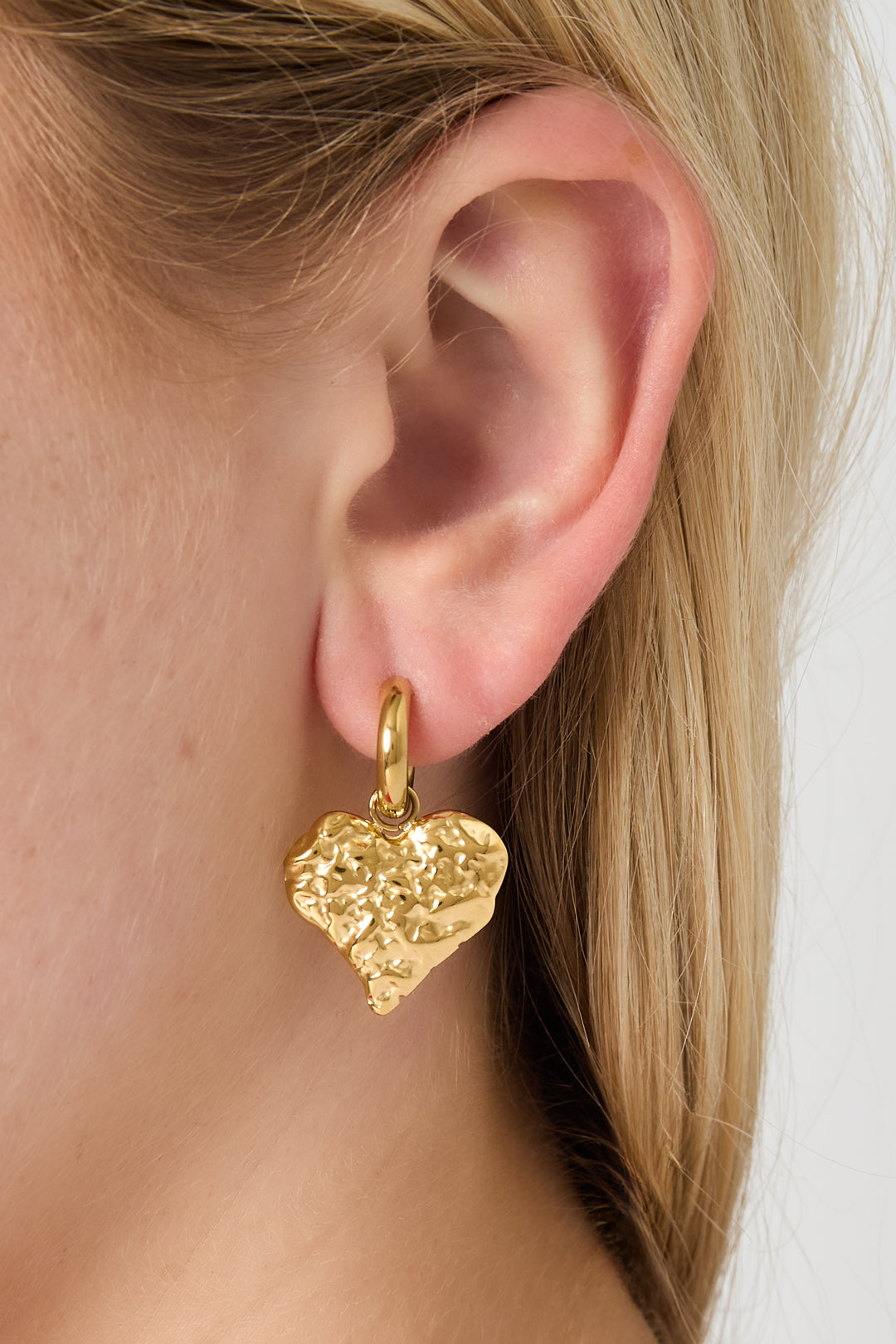 Damen Ohrringe Herzmotiv Elegant | Edelstahl | Goldfarbe