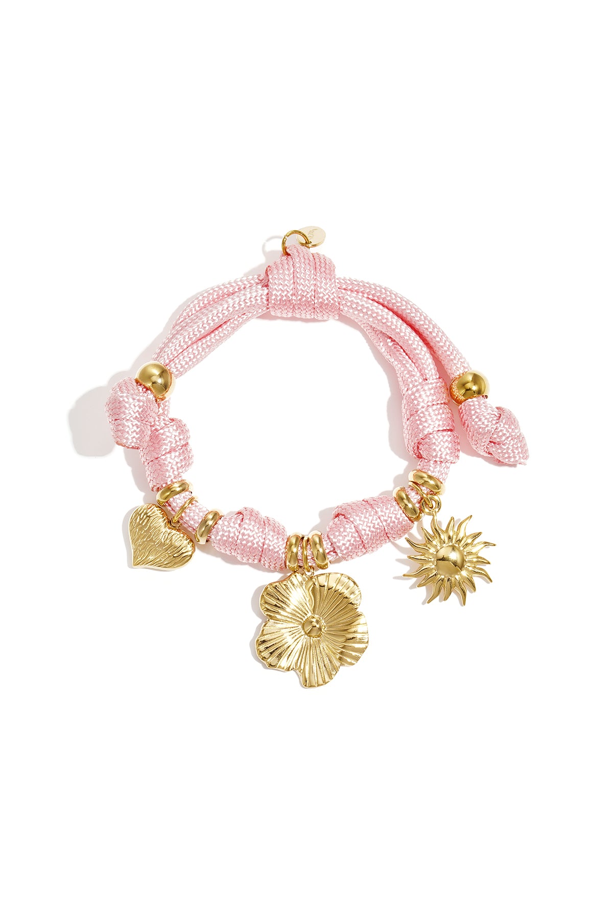 seilarmband mit knoten und verschiedenen anhängern