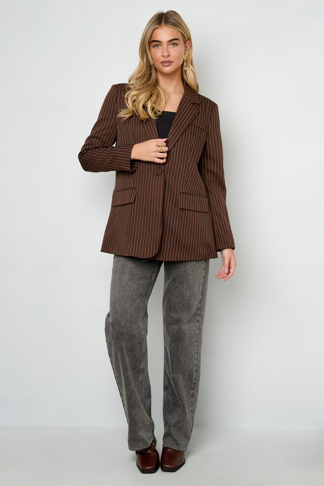 damen blazer asymmetrisch | streifen | dunkelgrau & braun