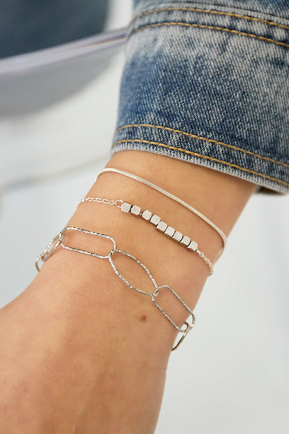 Elegantes Armband aus Edelstahl