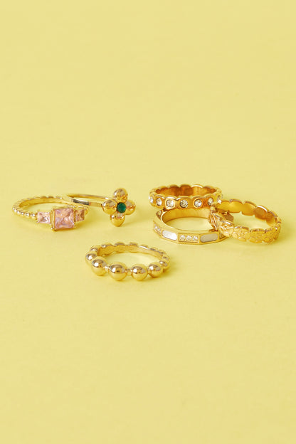 Statement-Ring mit Kleeblatt und Stein