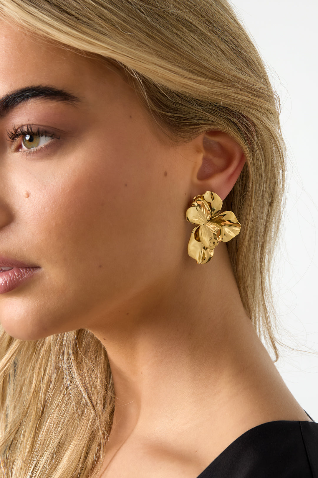Damen Ohrstecker Blume Elegant | Edelstahl | Goldfarbe