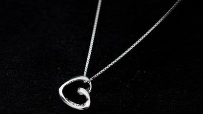 finityzoneElegantes Herz - Anhänger - Nacklace aus Sterling Silber – Für Ihre Liebsten