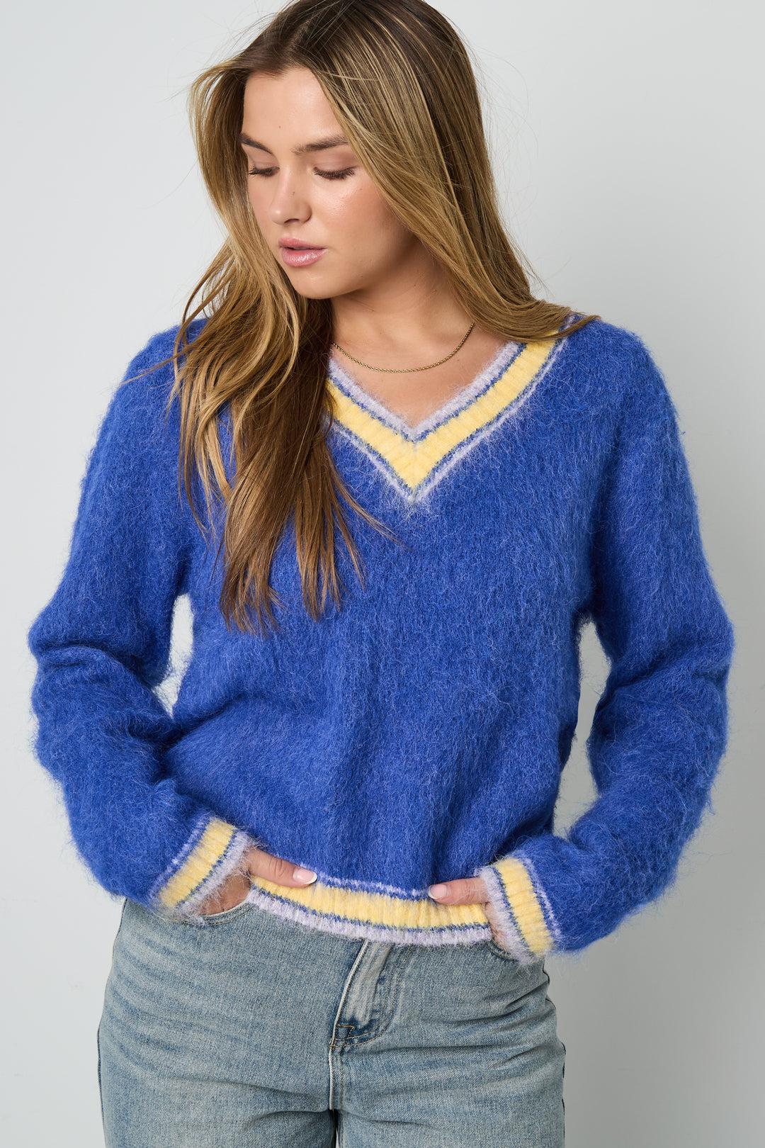 damen pullover v-ausschnitt farbkontrast | polyester | mehrfarbig