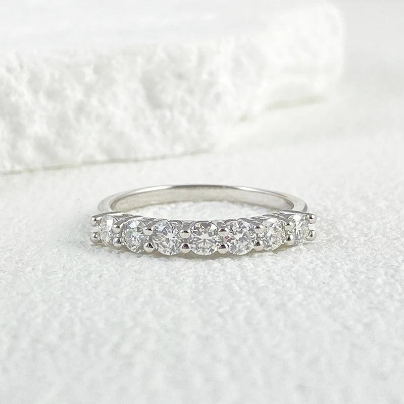 finityzoneglänzender moissanite - ring für frauen – eleganz in silber